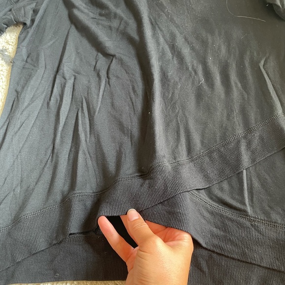 Thin cowl neck sweatshirt - Picture 2 of 4